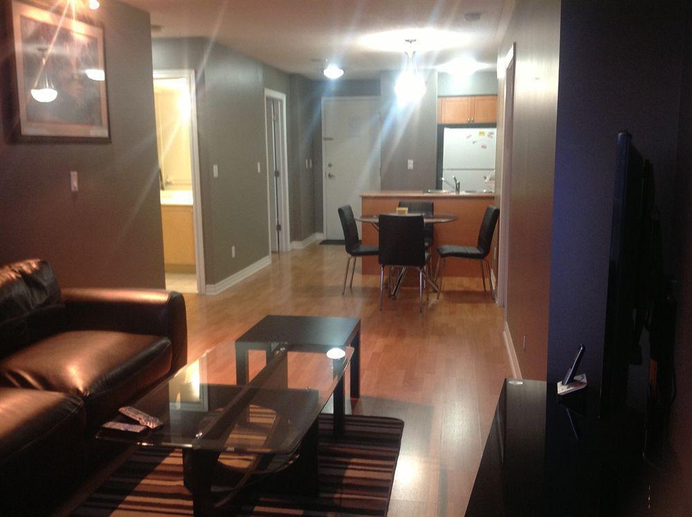 Oxford Furnished Apartments, Mississauga Eksteriør billede